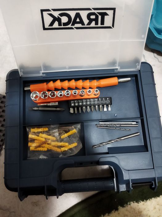 Шурупаверт безщеточный