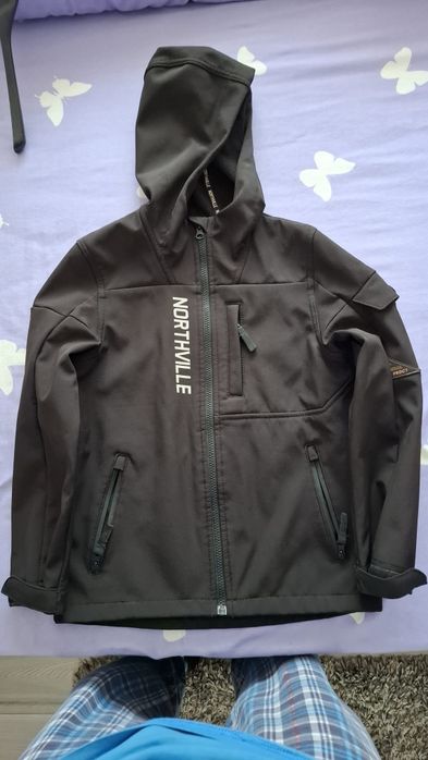 Vând geaca băieții H&M 8-10 ani