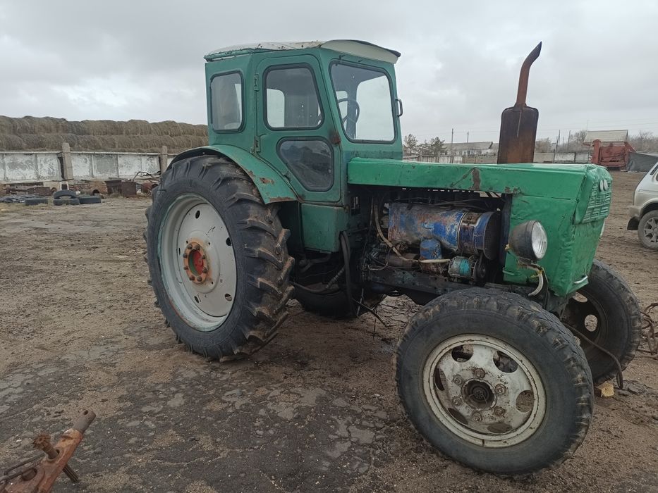 Продам трактор Т-40