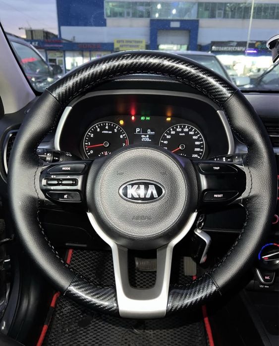 Оплетка на  руль