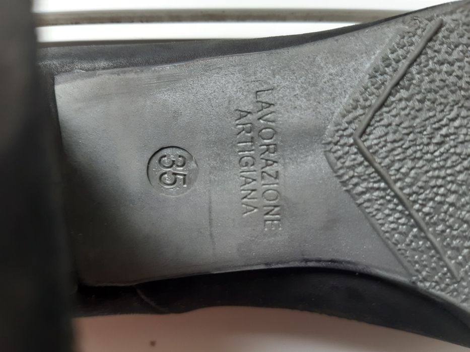 Pantofi dama, negri, măsura 35, lucrați artizanal.