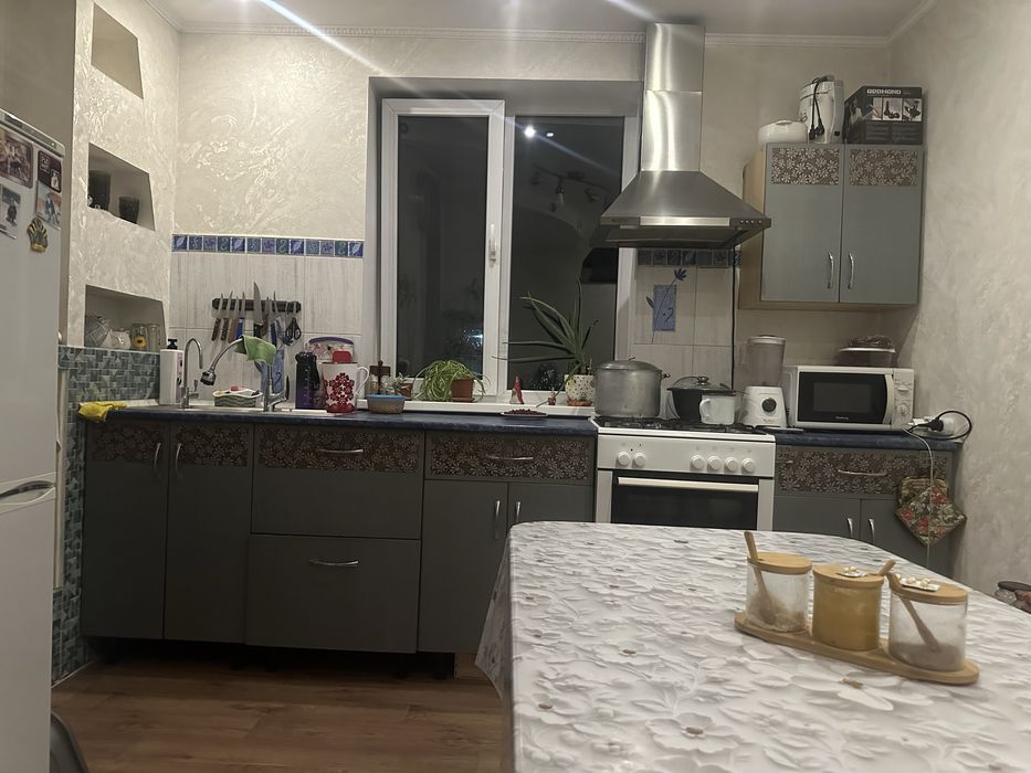 Сдаётся  одна комната