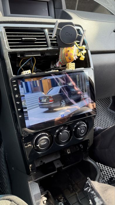 Андроид могнитола + рамка + камера