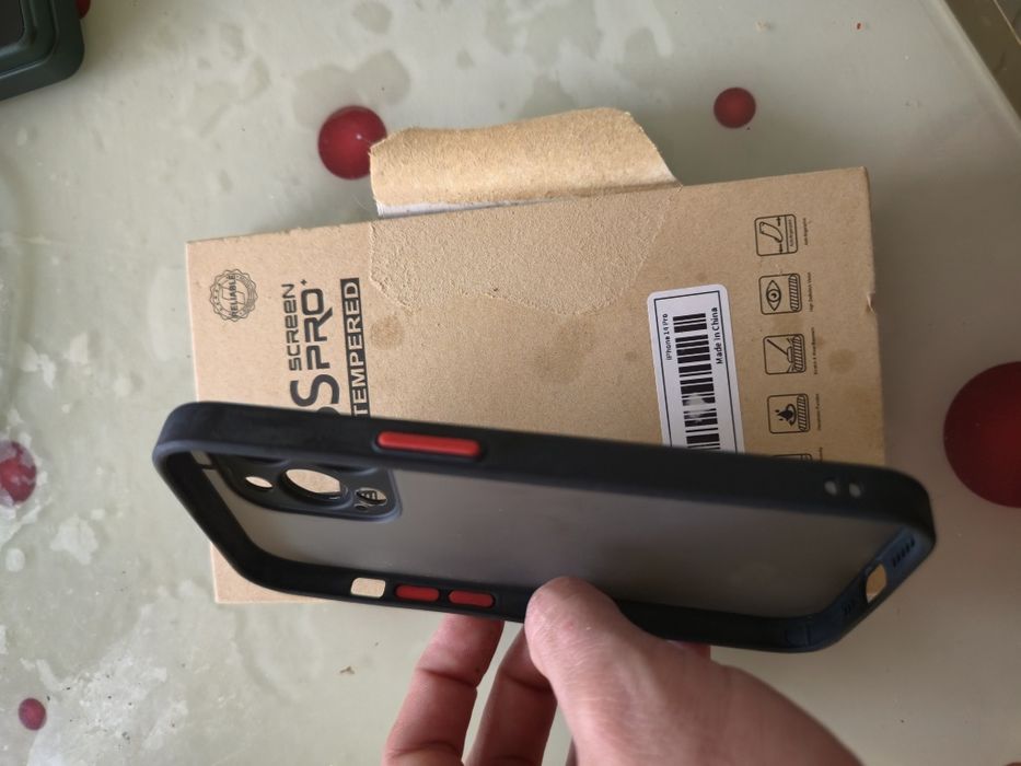 Калъфи и протектори iPhone 14 Pro