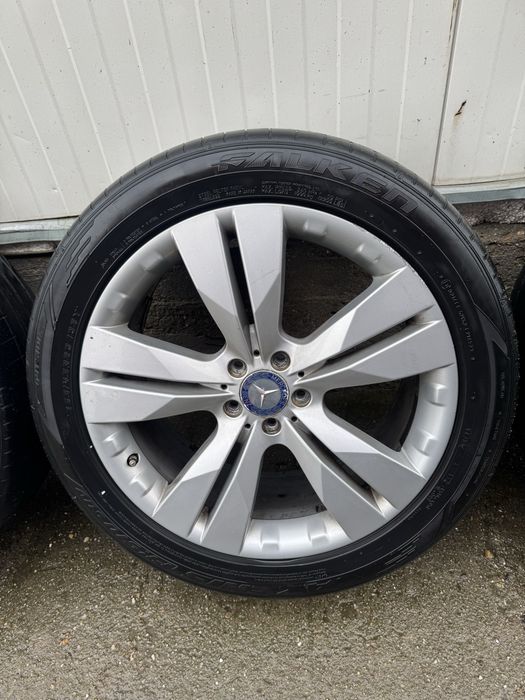 Jante Gama Mercedes R20 Borbet