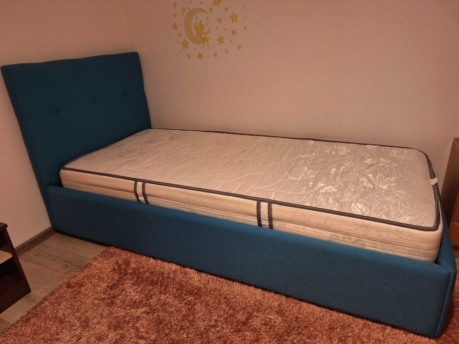 Pat tapitat 90x200 somiera rabatabila, saltea inclusa