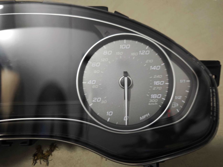 Табло/километраж от Ауди S7 4G подходящо за Ауди А7 4G