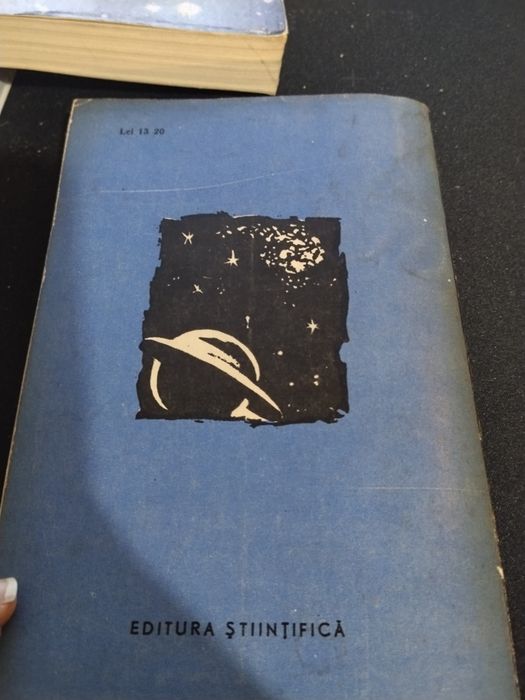 G. Petrescu, „Astronomie elementară”.