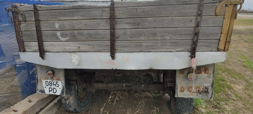 Продам прицеп ЗИЛовский с документами
