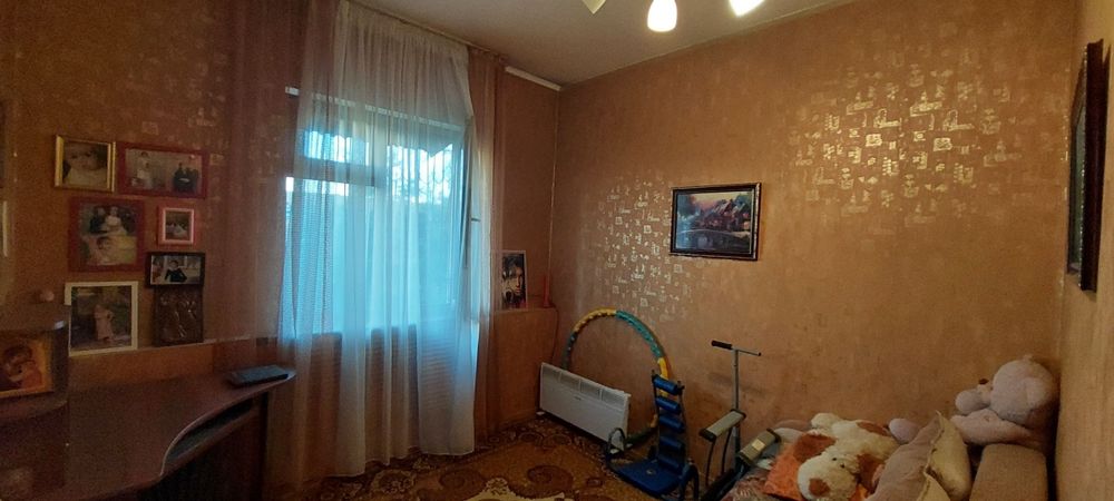 4 ком. квартира в Сергели 2. 4/5/5 (5 этаж), дом панельный. Метро
