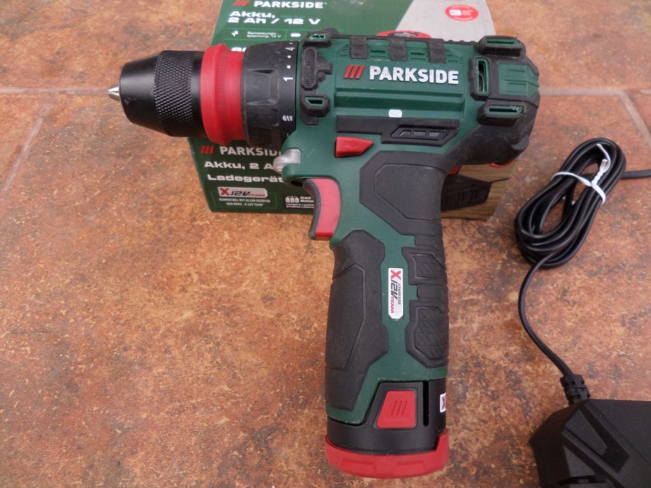 Autofiletanta gaurit insurubat Parkside cu incarcator,acumulator noi