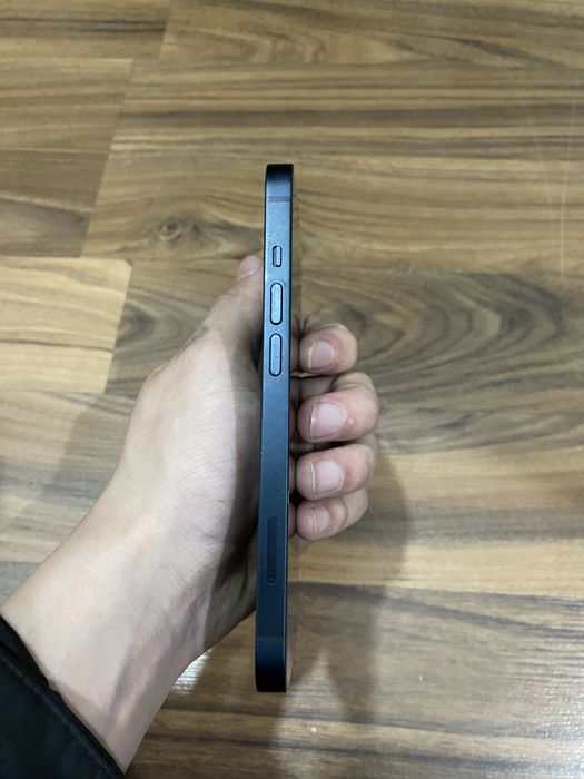 продаю  Айфон 14 в идеальном состоянии