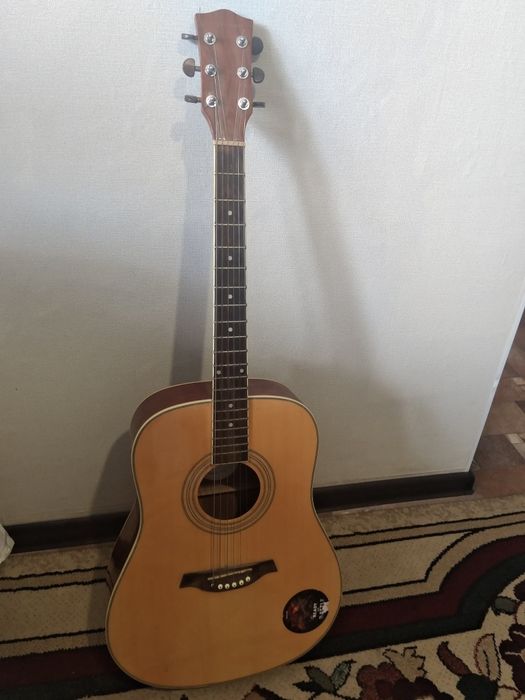 Гитара  Cortland