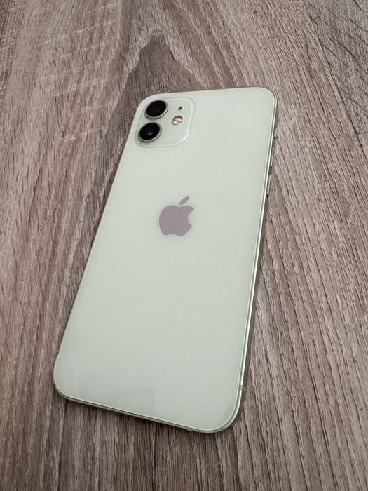 Iphone 12 de vanzare