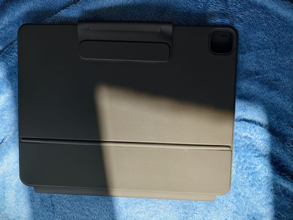 Клавиатура за iPad Pro 13 M4/M5 Omoton KC011 - черна