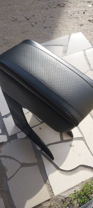 Продам подлокотник