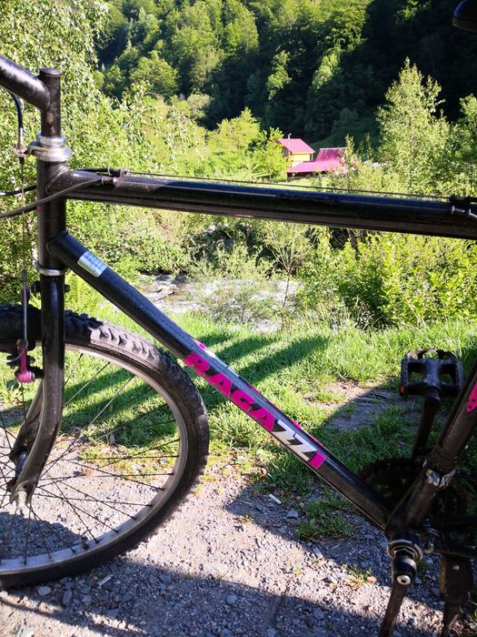 Vind bicicletă MTB pe 26 foarte bună made  Italia  RAGAZZI Fac și schinb cu telefon .