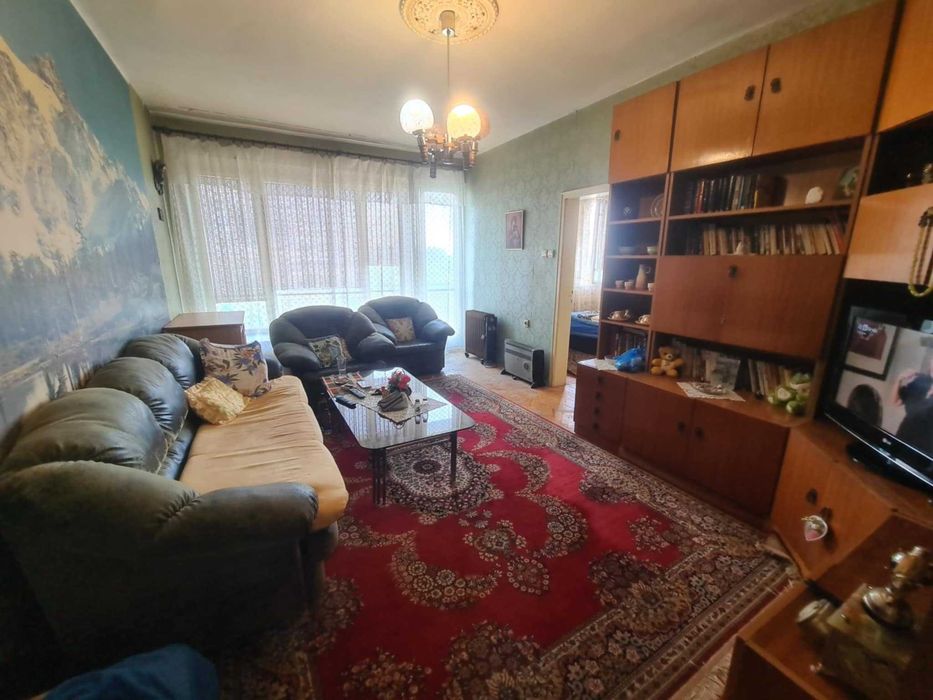 Продава се Тристаен апартамент в Хасково, Куба - 97 кв.м за 722 €/кв.м - Снимка #1