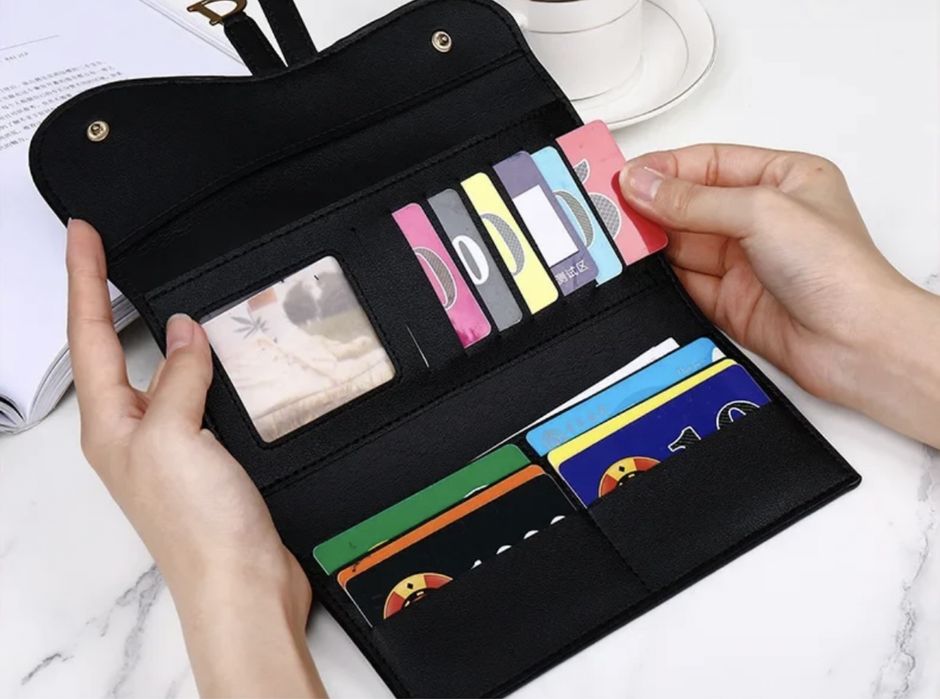 Дамско портмоне