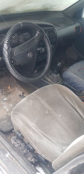 Продам машину ниссан примера