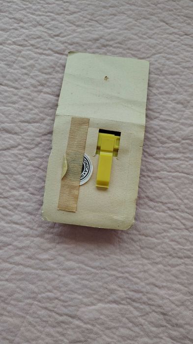 Radio Ric/Rik galben versiunea de export