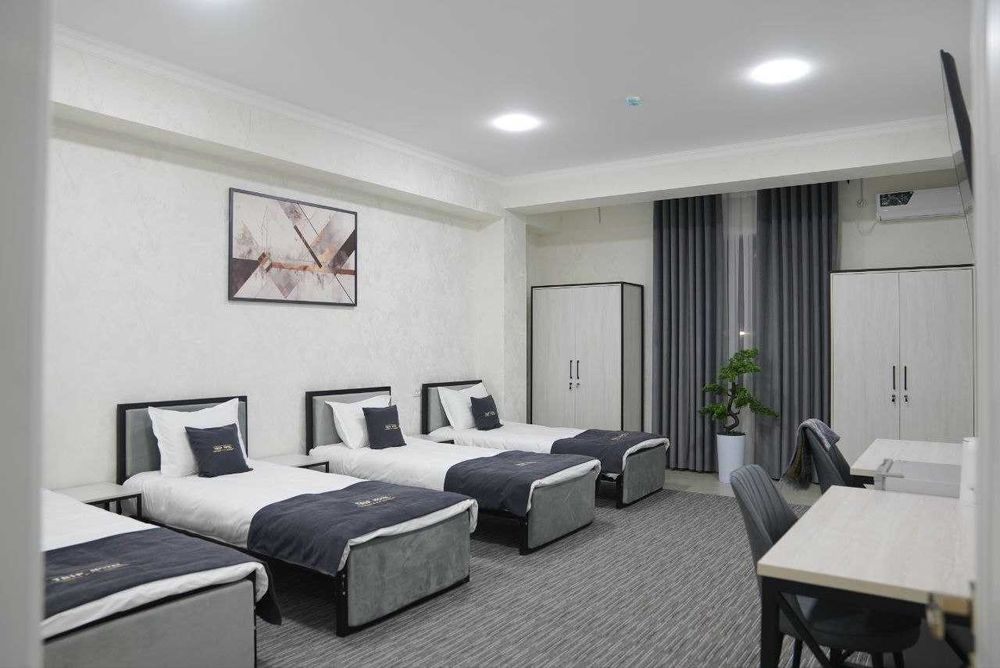 Гостиница на 4-ых