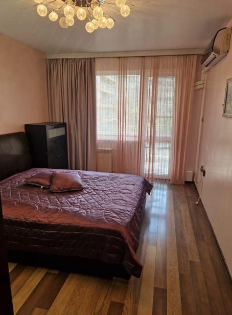 Дава се под наем Двустаен апартамент в София, Център - 55 кв.м за 600 € - Снимка #4