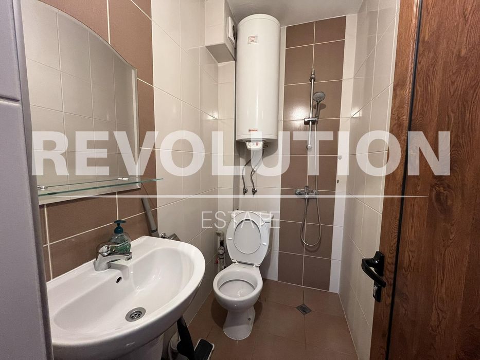 Двустаен апартамент  в гр.Варна, Колхозен пазар!