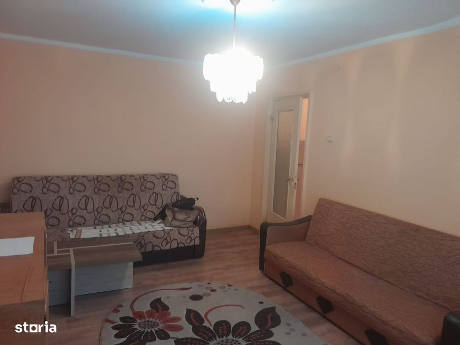 Garsoniera spatioasa la parter, centrala, termopan Orizont