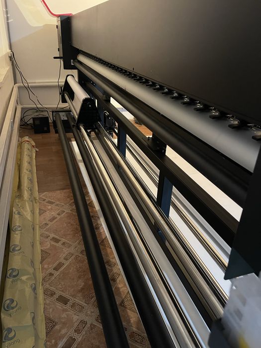 Продается широкоформатный принтер