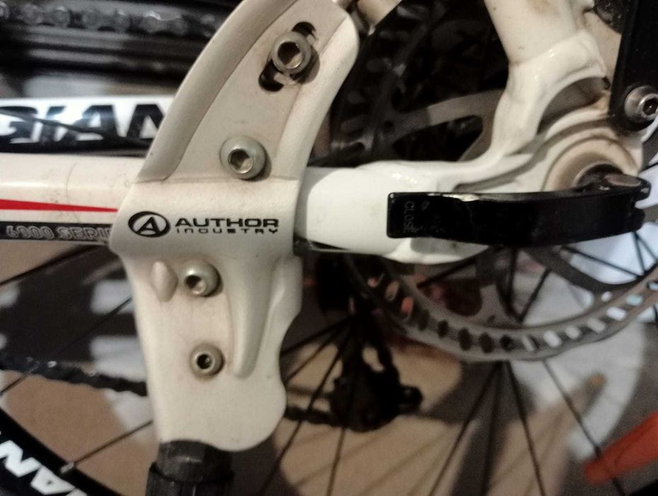 велосипед "GIANT" .