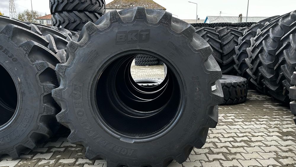 Anvelopa IF 600/70 R30 BKT AGRIMAX FORCE 165D TL  Cauciucuri tractor, Fiat, Case, Fendt, John Deere, New Holland, Massey Ferguson, UTB   Cauciucuri tr