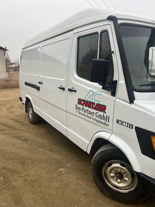 Mersedes-benz sprinter