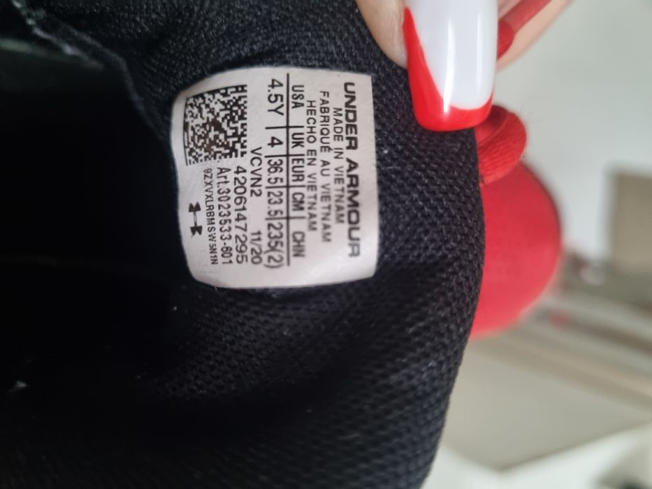 Pantofi sport marime 36.5