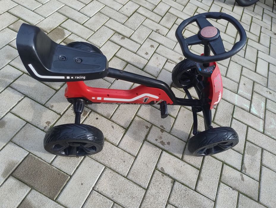 Kart copii cu pedale