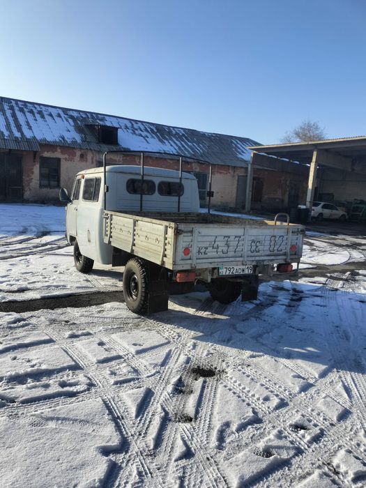 Продам УАЗ 3909 Фермер