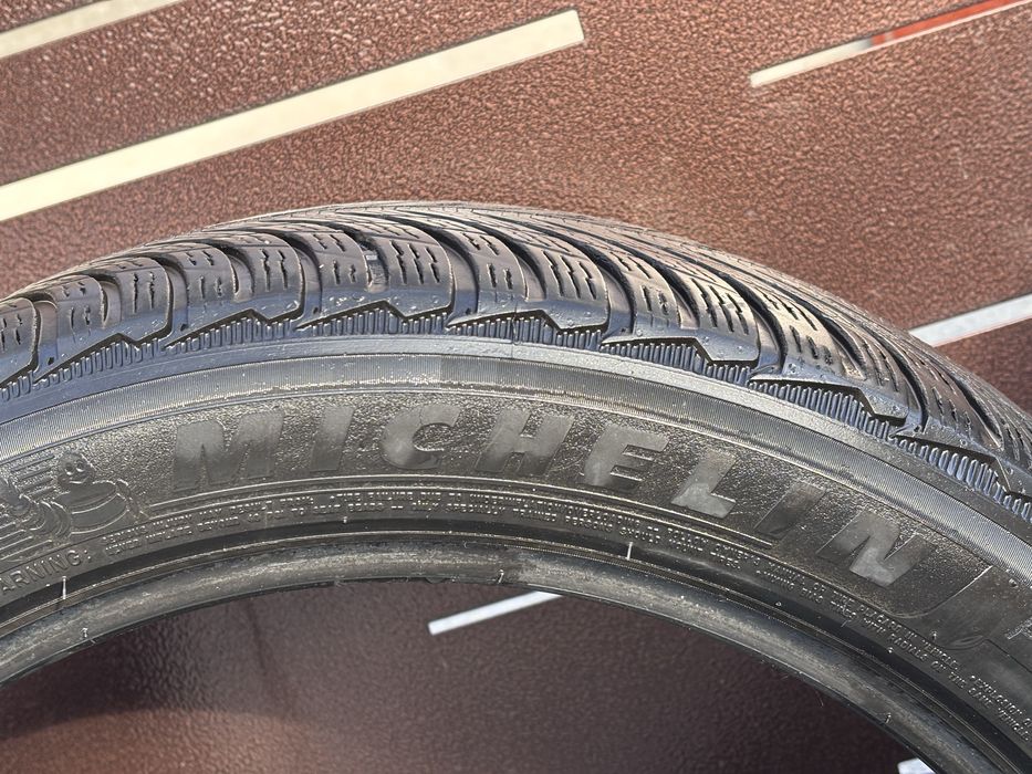 Anvelope M+S Michelin