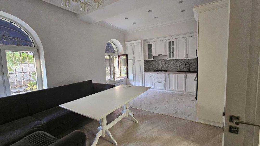 Продаётся 5 ком ЖК Cambridge