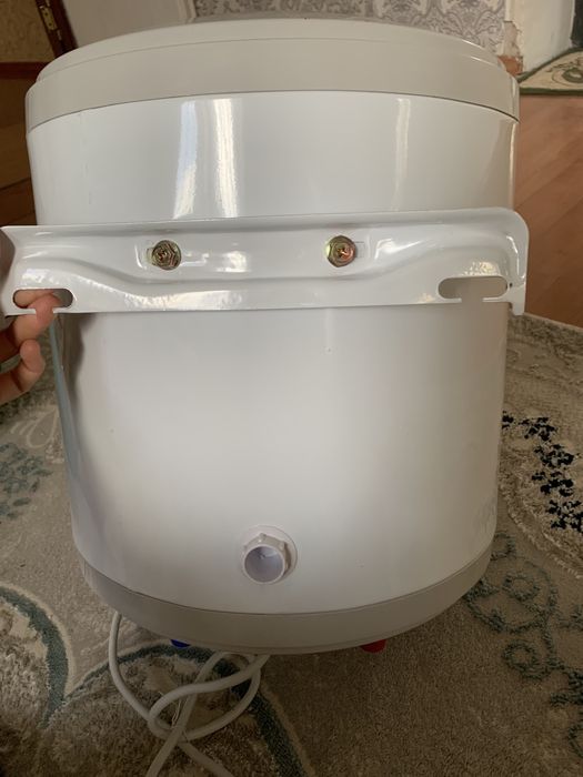 Аристон,водонагреватель