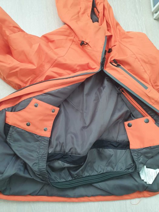 Детско яке Thirtytwo за 10г.