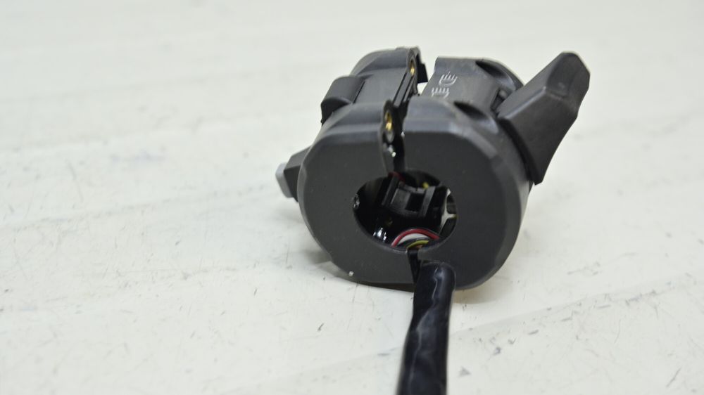 Bloc Comenzi Switch Lumini Stanga Ducati Scrambler Sixty2 400 / 800