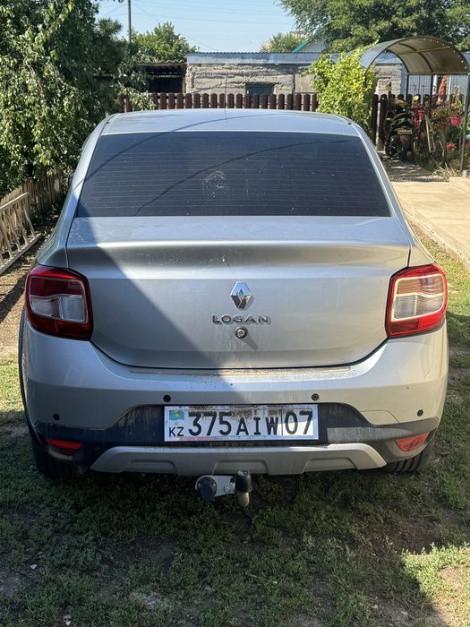 Продам рено логан степвей