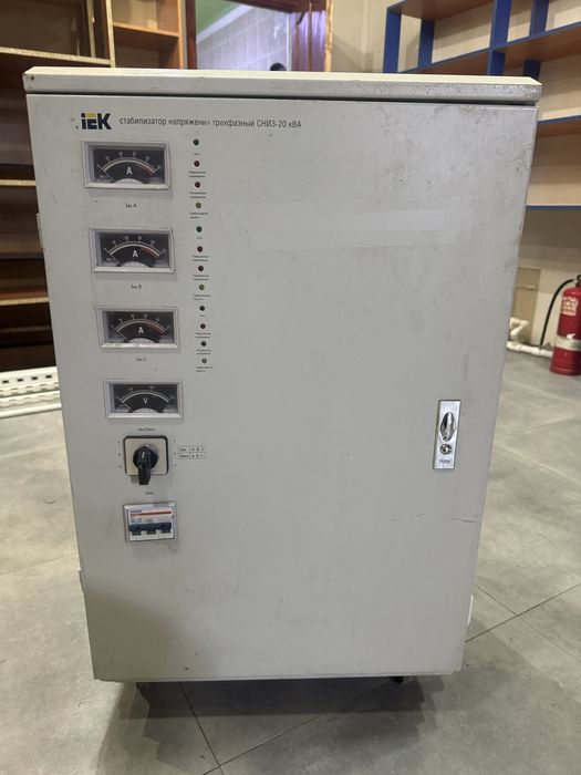 Стабилизатор 380v