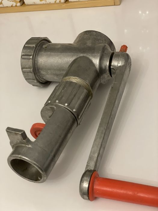 Мясорубка ручная