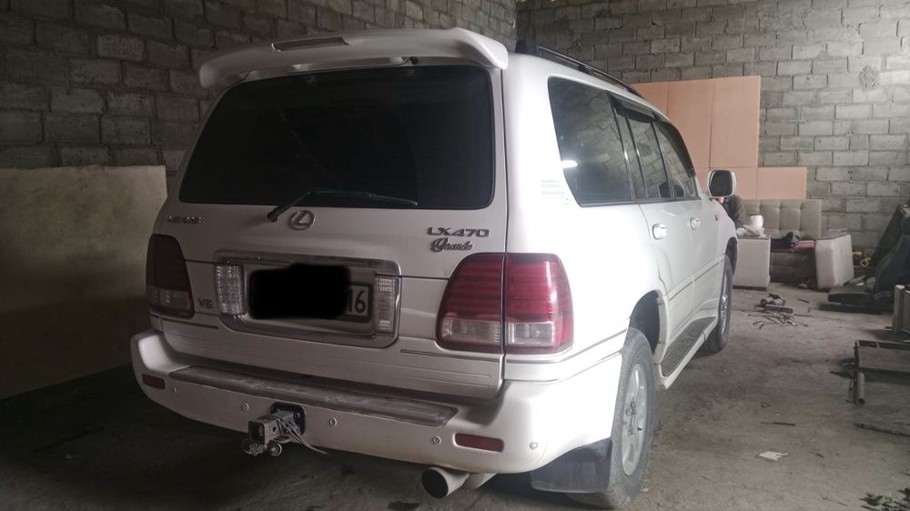 Продам лексус LX470