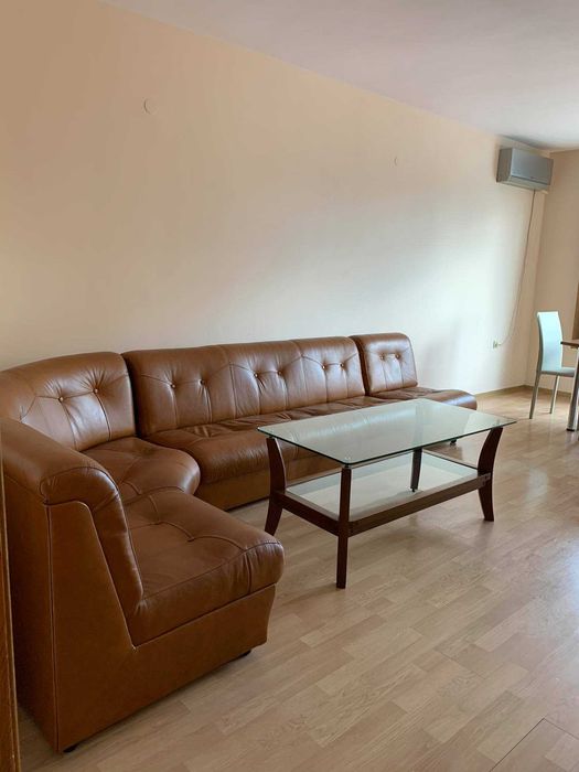 Дава се под наем Тристаен апартамент в Бургас, Братя Миладинови - 106 кв.м за 357 € - Снимка #2