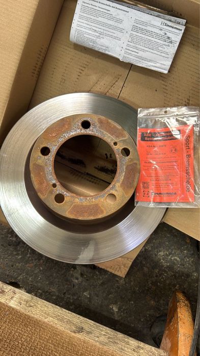 Тормозные диски Land Cruiser 200