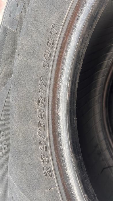 Комплект зимних шин