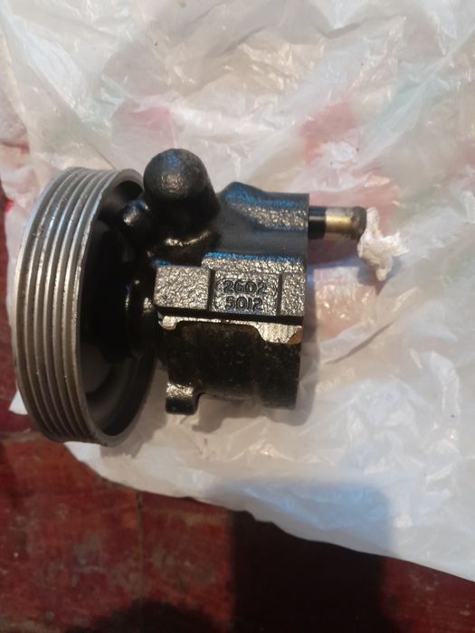 Pedala ambreiaj,aeroterma,pompa servo renault laguna 1