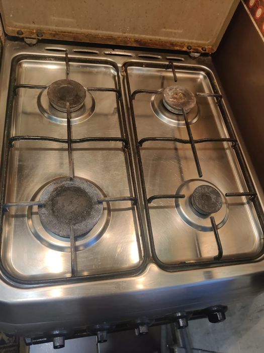 Продам газплиту.